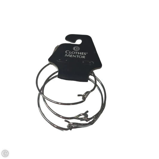 Bracelet Cuff By Clothes Mentor, Size: 03 Piece Set