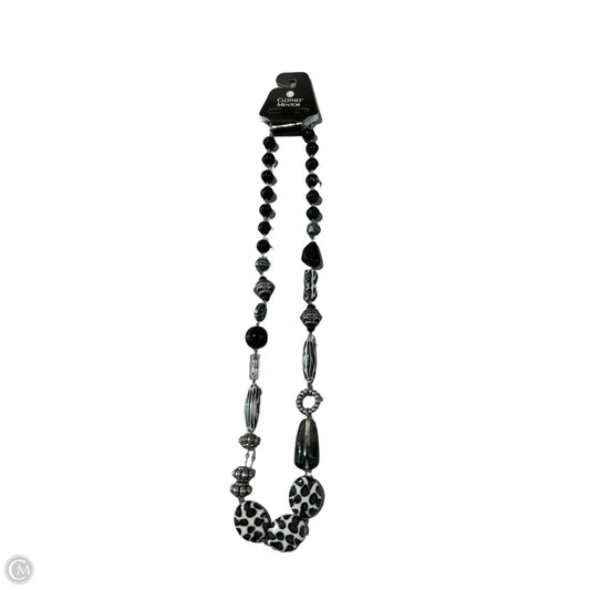 Necklace Other By Clothes Mentor