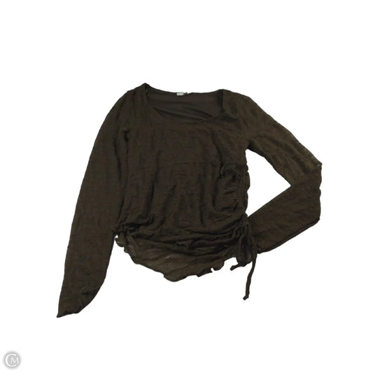 Top Long Sleeve By Clothes Mentor In Brown, Size: M